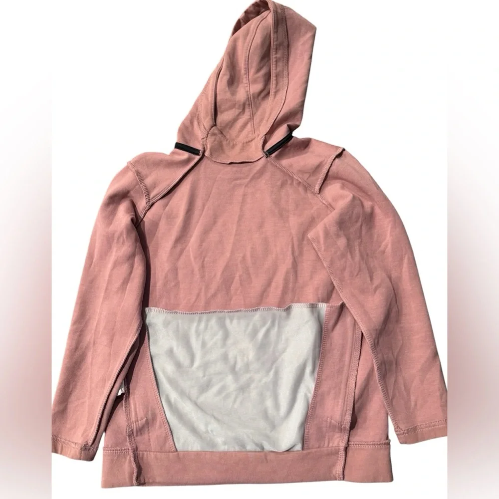 Old Navy Active Rose Mauve hoodie. Gently Loved.